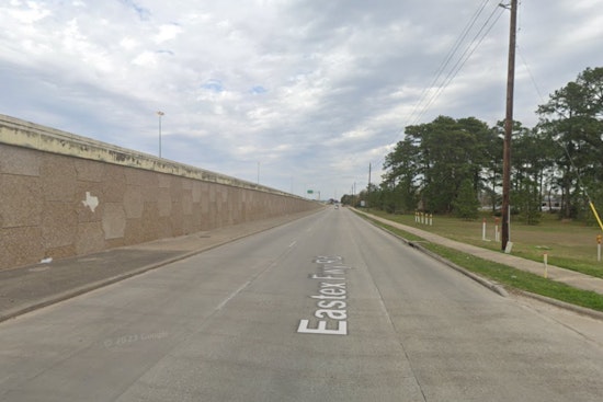 Houston Authorities Investigate Fatal Eastex Freeway Crash Following High-Speed Chase