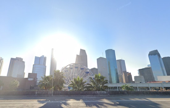 Houston Braces for Scorching Heat with 93-Degree Forecast and Dry Conditions