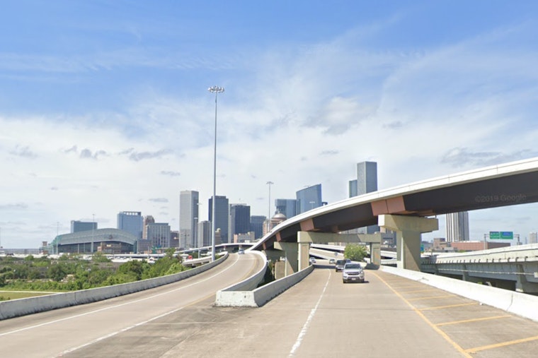 Houston Braces for Weather Whiplash: Sunny Skies, Showers, and Thunderstorms in This Week's Forecast