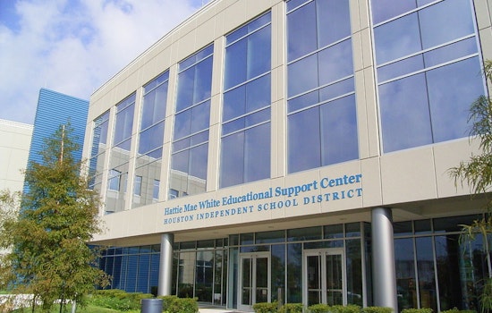 Houston ISD Grapples with Malfunctioning AEDs, Hustles to Upgrade Emergency Response After Student's Death