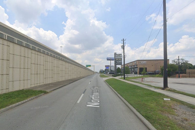 Houston Police Seek Help to Find Suspect in Fatal Hit-and-Run on Northwest Freeway