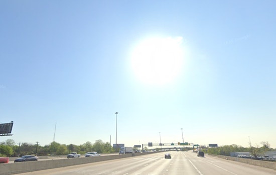 Houston Shrouded in Early Morning Fog with Sunny Skies Ahead, Says National Weather Service