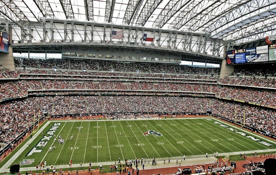 Houston Texans Brace for Clash with Colts, Eye Comeback for Rookie Lassiter Amidst Key Injuries