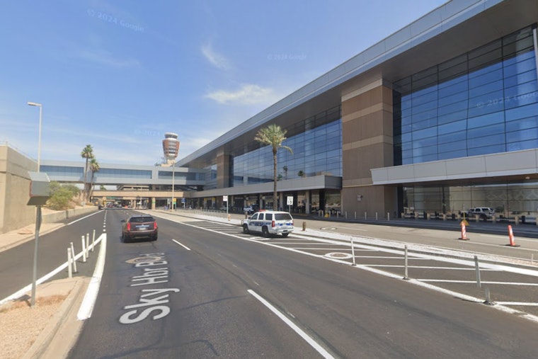 Hurricane Milton Forces Florida Residents to Evacuate, Safe Arrival in Phoenix