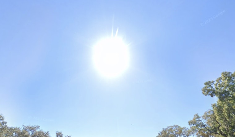 Inviting Sunshine and Gentle Breezes Bring Perfect Autumn Weather to Tampa, According to NWS