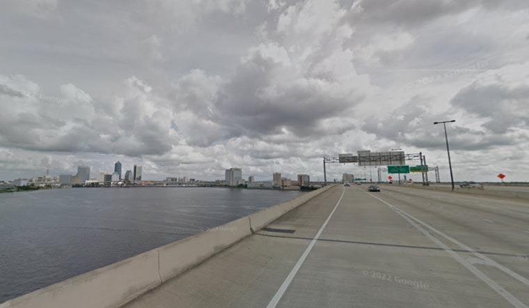 Jacksonville Awaits Showers and Thunderstorms with Rising Humidity, Sunshine Expected Midweek