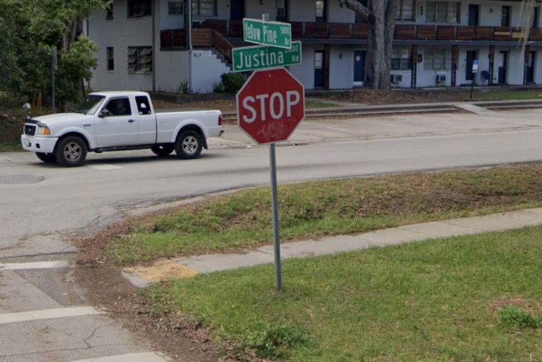 Jacksonville Police Fatally Shoot "Known Gang Member" After Alleged Gun Display and Chase in Arlington Manor