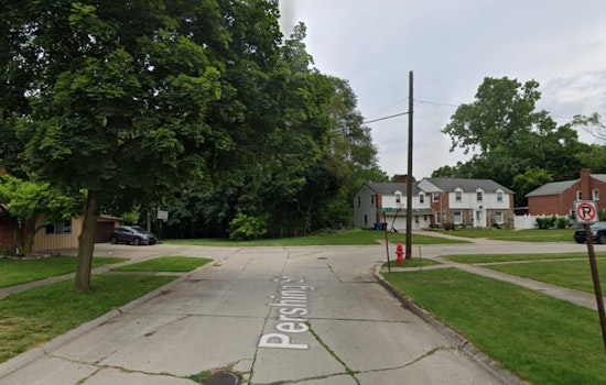 Kayaker Discovers Decomposed Human Remains in Rouge River, Wayne Police and Michigan State Police Marine Team Investigate