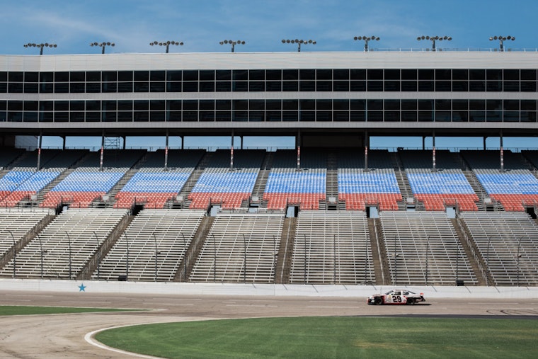 Keanu Reeves Embarks on Pro Racing Adventure, Navigates Spinout at Indianapolis Motor Speedway Debut