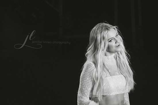 Kelsea Ballerini Embarks on a 30-City U.S. Arena Tour Highlighting Her Album "Patterns" in 2025