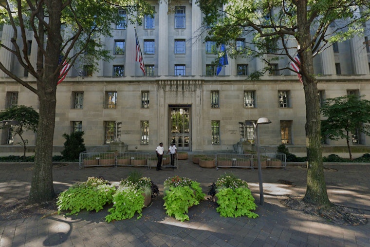 Kingston Business Owner Pleads Guilty to Employment Tax Crimes in Massachusetts