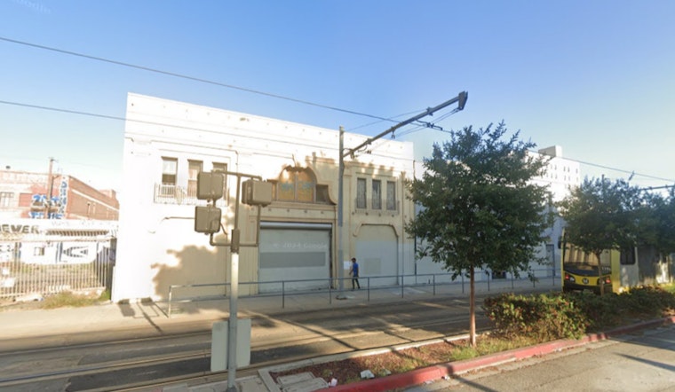LAFD Battles Blaze in Downtown LA, Achieves Knockdown in 25 Minutes No Injuries Reported