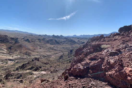 Lake Havasu City Fire Department Swiftly Executes Desert Rescue, Saving Heat-Stricken Hiker at Sara Park