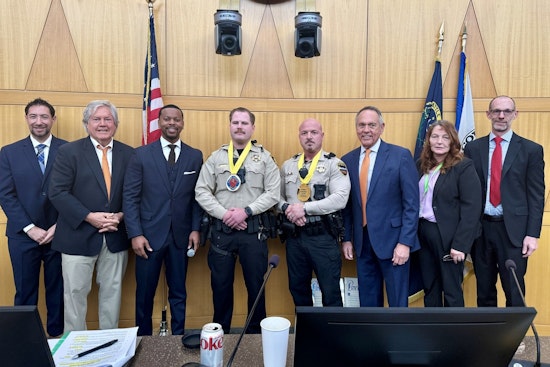 Las Vegas Officers Hailed for Heroism in Life-Saving Response to Stabbing Incident