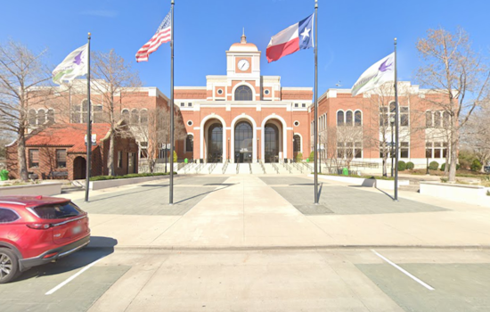 Lewisville Planning Director Richard Luedke Honored with Prestigious Texas Planning Icon Award