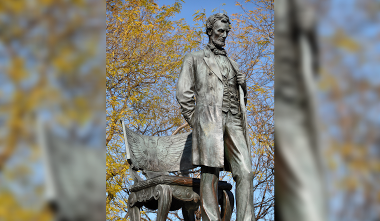 Lincoln Statue in Chicago's Lincoln Park Vandalized with Red Paint on Indigenous Peoples Day