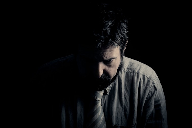 Local Expert Highlights Risks of Seasonal Depression Among Hispanic Elderly During Holidays