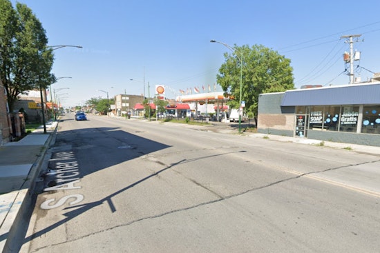 Local Shops on Alert as Multiple Burglaries Strike Chicago's Deering Businesses