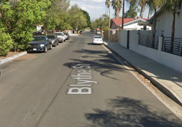 Los Angeles Detectives Investigate Fatal Shooting in Panorama City, Victim Identified, No Suspects Yet