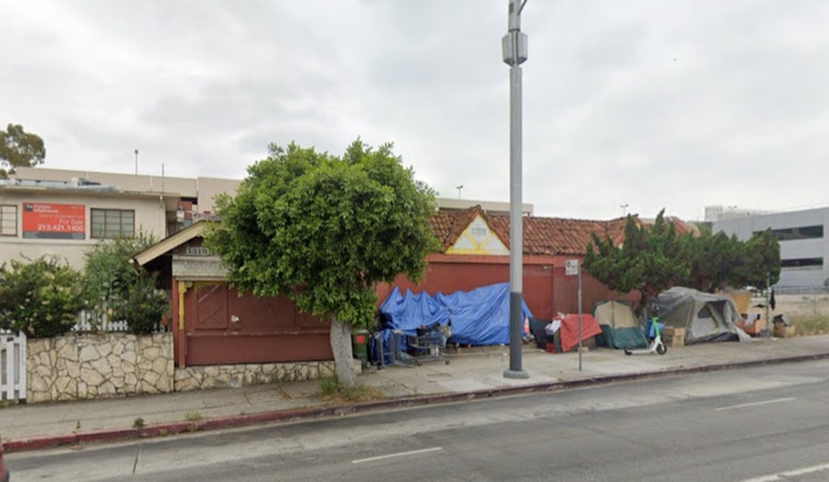 Los Angeles Firefighters Douse Flames at Previously Burnt Westlake Restaurant in Swift 21-Minute Operation