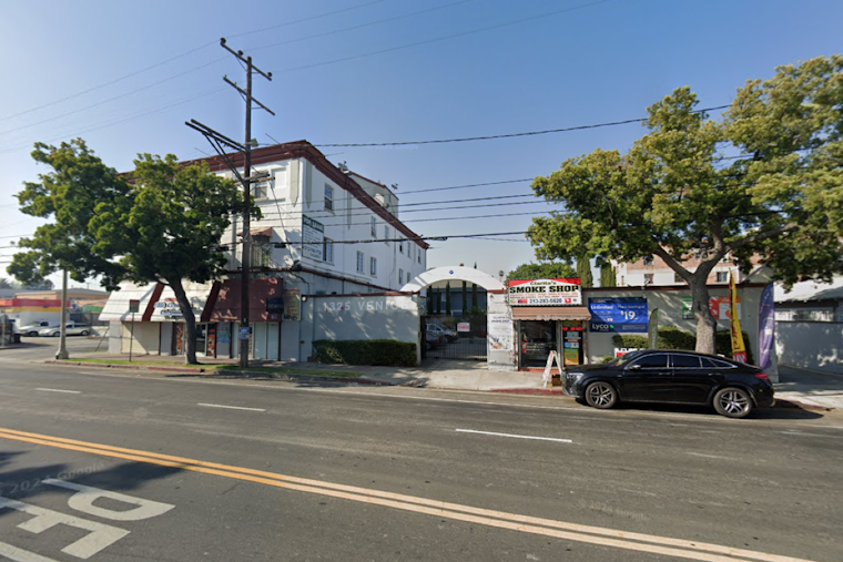 Los Angeles Firefighters Douse Pico-Union Building Fire in Under 30 Minutes, No Injuries Reported