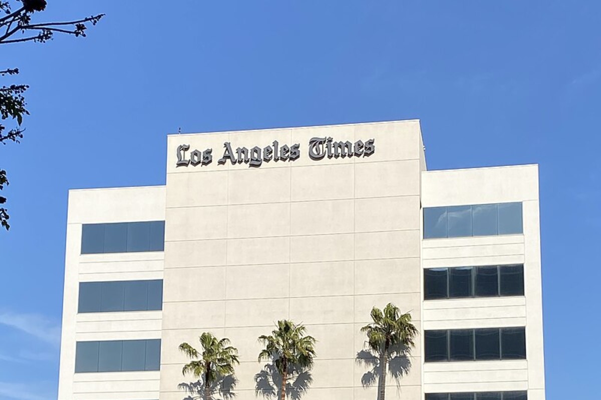 Los Angeles Times Editorials Editor Resigns Over Blocked Presidential