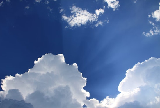 Los Angeles to Enjoy Sunny Skies and Moderate Temps Before Weekend Rain Arrives