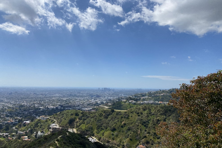 Los Angeles to Enjoy Sunny Skies and Warmth with Highs in the 90s, Evening Fog Predicted Later in the Week
