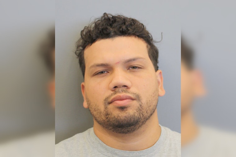 Man Charged with Aggravated Assault Following Shooting at Houston Apartment Complex