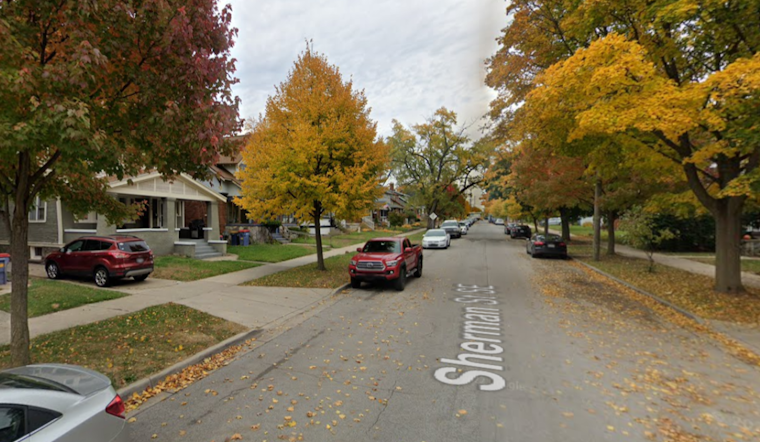 Man Dies After Moped Collides with Car in Grand Rapids, Police Seek Witnesses