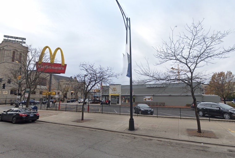 Man Fatally Shot While Seated in Car at Chicago's Uptown McDonald's