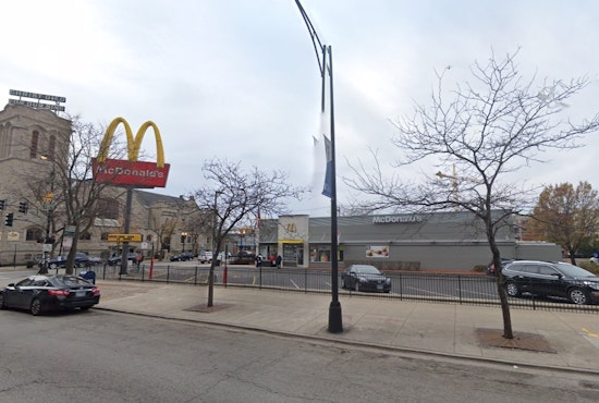Man Fatally Shot While Seated in Car at Chicago's Uptown McDonald's