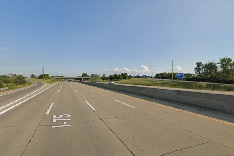Man Fatally Struck by Vehicle While Walking on I-75 Near Birch Run, Michigan State Police Investigate
