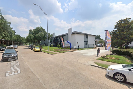 Man Found Fatally Shot at Houston Apartment Complex, Police Seek Witnesses