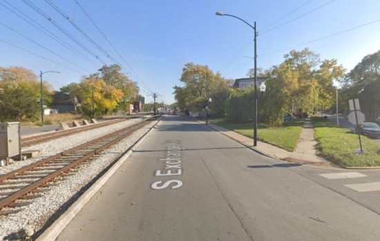 Man in Critical Condition After Early Morning Shooting During South Shore Robbery Attempt in Chicago