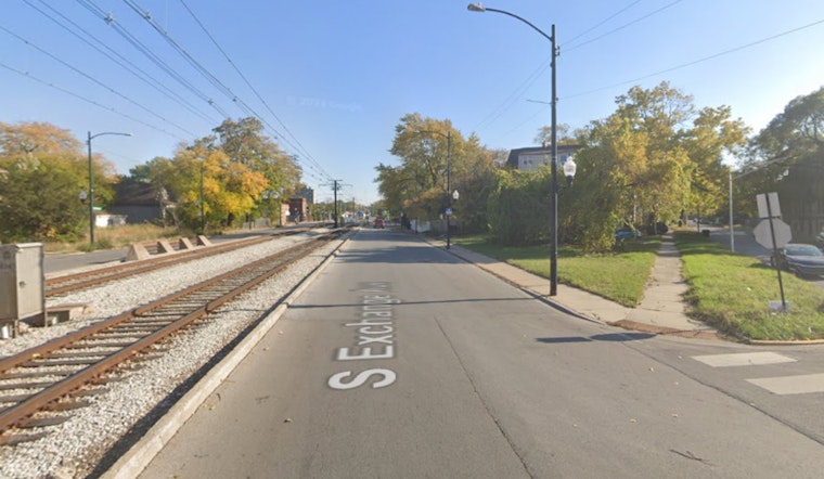 Man in Critical Condition After Early Morning Shooting During South Shore Robbery Attempt in Chicago