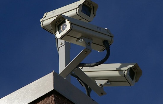 Mar Vista Residents Ramp Up Security Amid Surge in Daylight Burglaries