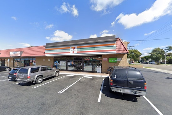 Massive Mob Assaults Clerk, Ransacks 7-Eleven in Anaheim During Early Morning Heist