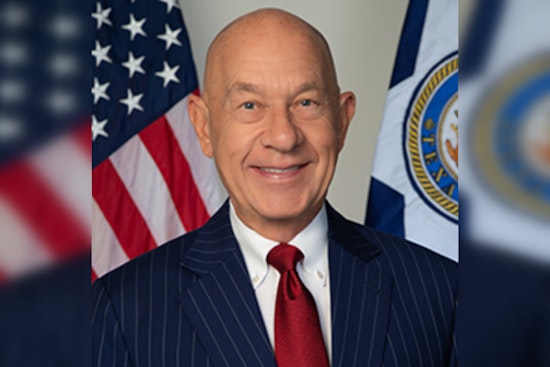 Mayor Whitmire Alleges "Pay to Play" Scheme in Houston Investment Conference, Calls for Ethics Probe Against City Controller Hollins