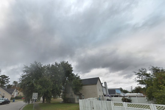 Mild 79°F Day in Jacksonville with Possible PM Thunderstorms and Extended Rip Current Alert