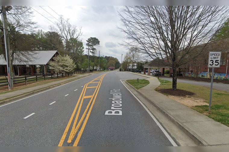 Milton Prepares for Carvin' in Crabapple Festivities, Broadwell Road Closure Announced for October 19