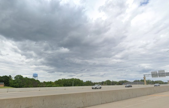 Milwaukee Braces for Rollercoaster Weather: Sunny Spells, Showers, and Gusty Winds Forecasted