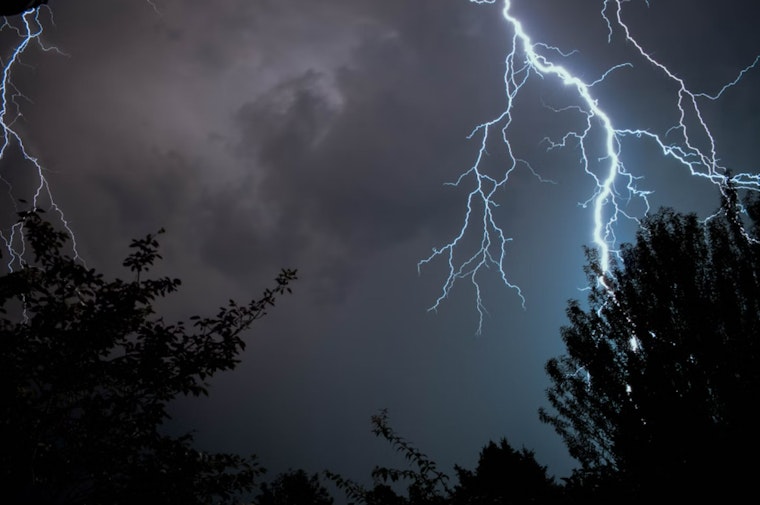 Milwaukee Braces for Stormy Weather with Chances of Severe Thunderstorms and Tornadoes, Hazardous Conditions Expected West of Madison