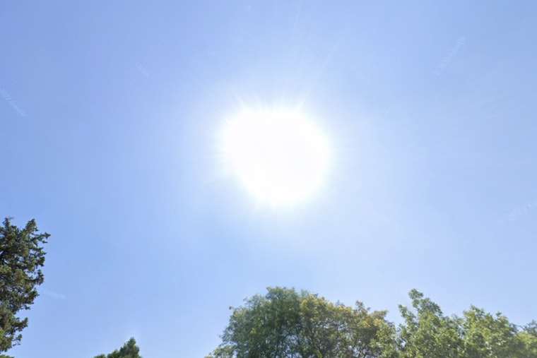 Milwaukee Enjoys Sunny Autumn Week, Frost Advisory Issued for Nearby Counties