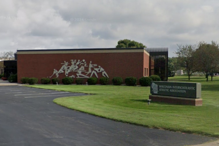 Milwaukee High Schools Bay View and Pulaski Out of Playoffs Due to MPS Paperwork Error, Appeal Delayed