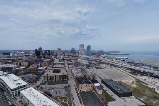 Milwaukee Weather Forecast: From Chilly Mornings to Warm Winds, with Rain on the Horizon