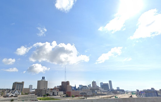 Milwaukee Welcomes a Pleasant Weather Week with Mild Sun and Light Showers