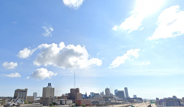 Milwaukee Welcomes a Pleasant Weather Week with Mild Sun and Light Showers
