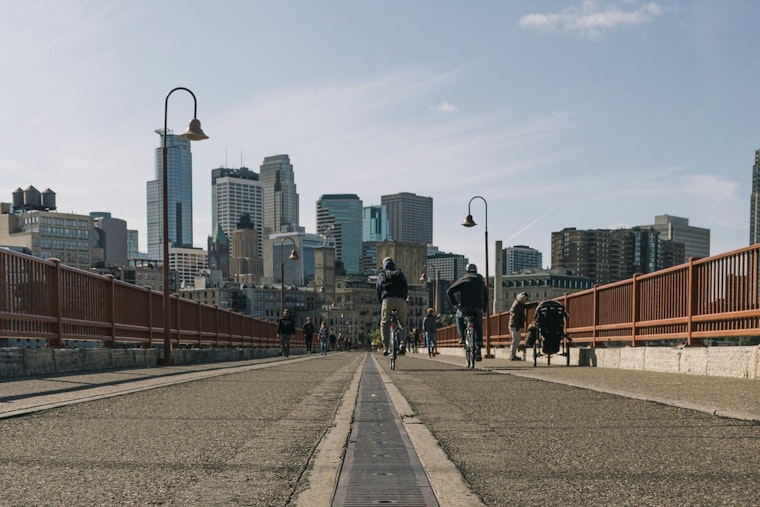 Minneapolis Faces Windy Start with Gusts Up to 50 mph; NWS Warns of Elevated Fire Risk, Then Clear Skies Ahead