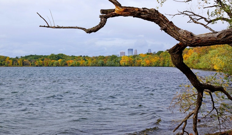 Minneapolis Weather Forecasts Sunny Spells and Showers Mark Transition to Autumn